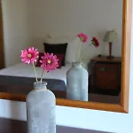 Casa Alves - With Private Heated Swimming Pool * Olhos de Agua (Albufeira)