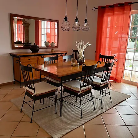 Casa Alves - With Private Heated Swimming Pool * Olhos de Agua (Albufeira)