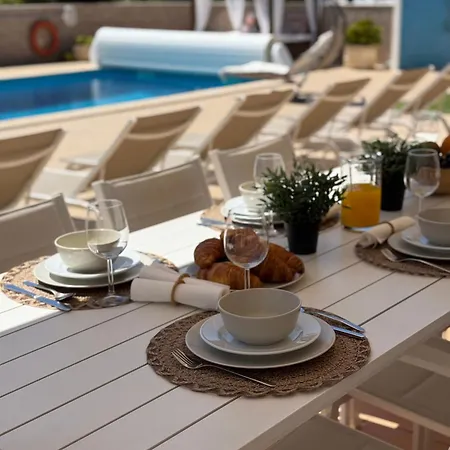 فيلة Casa Alves - With Private Heated Swimming Pool