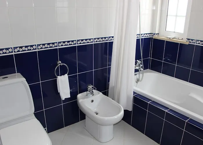 Casa Alves - With Private Heated Swimming Pool Villa