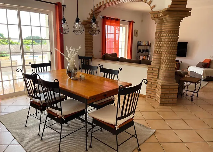 Casa Alves - With Private Heated Swimming Pool *