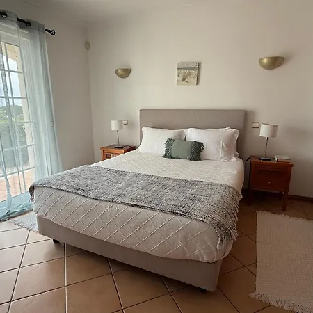 Casa Alves - With Private Heated Swimming Pool * Olhos de Agua (Albufeira)