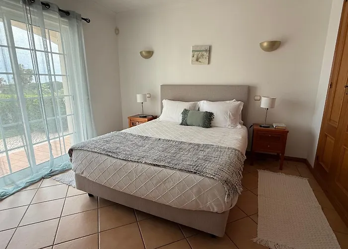 Casa Alves - With Private Heated Swimming Pool * Olhos de Αgua